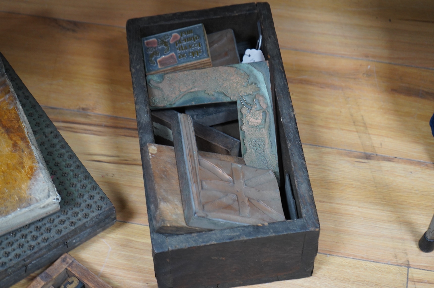 A printer's tray and various type-sets